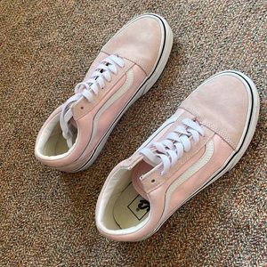 US women size 7 pink vans